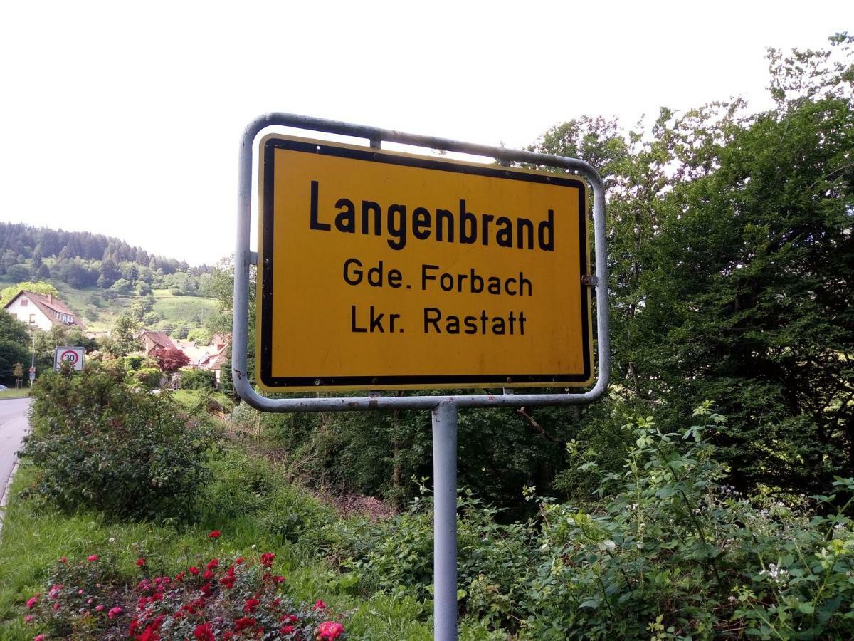 Ferienwohnung Kirchblick Langenbrand Екстер'єр фото